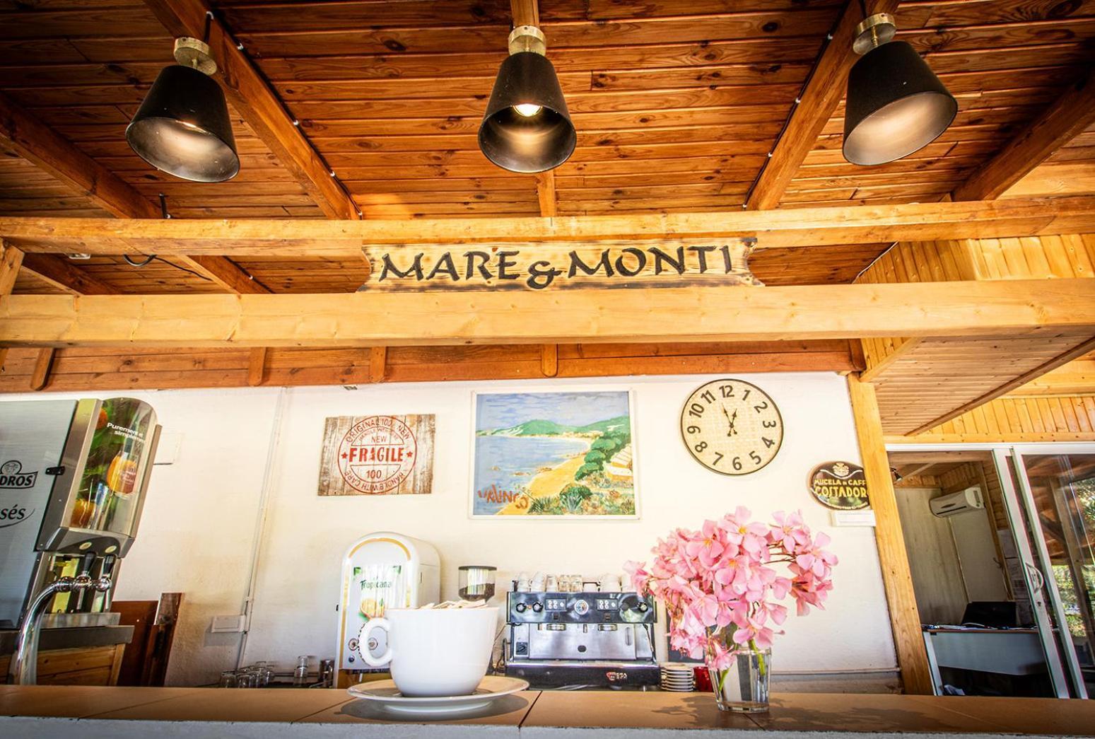 Mare E Monti Hotel Порто Поло Екстериор снимка